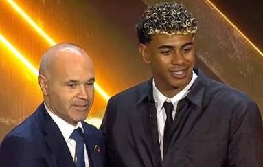 法国队火力全开