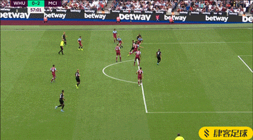 米体：米兰双雄均有意铃木彩艳，帕尔马要价2000万欧