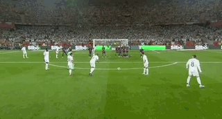 在上海旅游的奇塔迪尼重返海港俱乐部，拜访昔日教练和队友