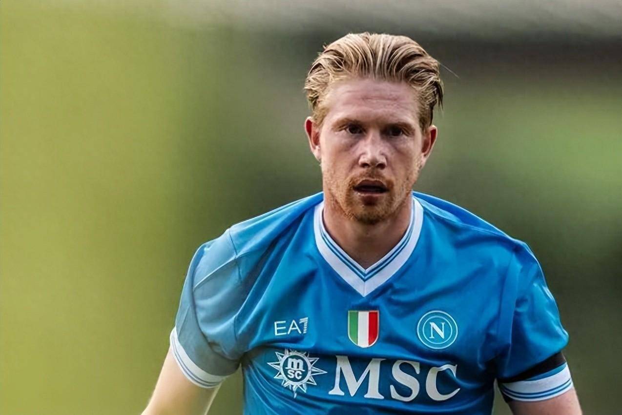 安娜-德-阿玛斯现身F1阿布扎比站挥旗