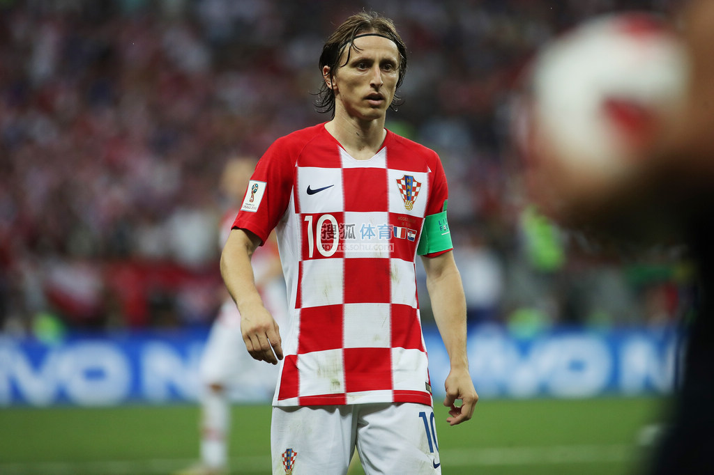 秒破门+绝杀！福登全场数据：4射3正进2球，评分9.0